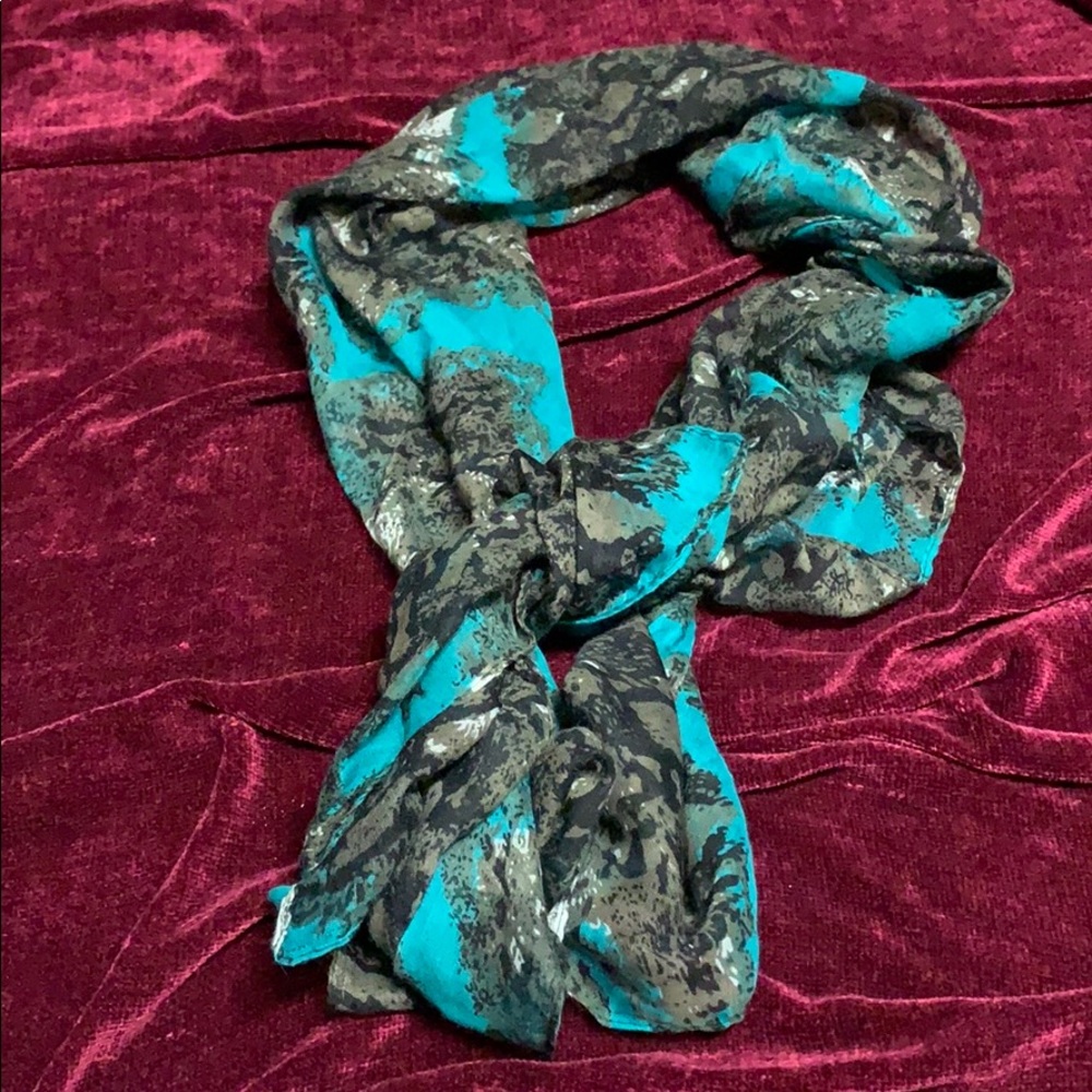 Teal and Black Scarf